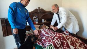 Willi sofferente con il suo fedele cane Jack